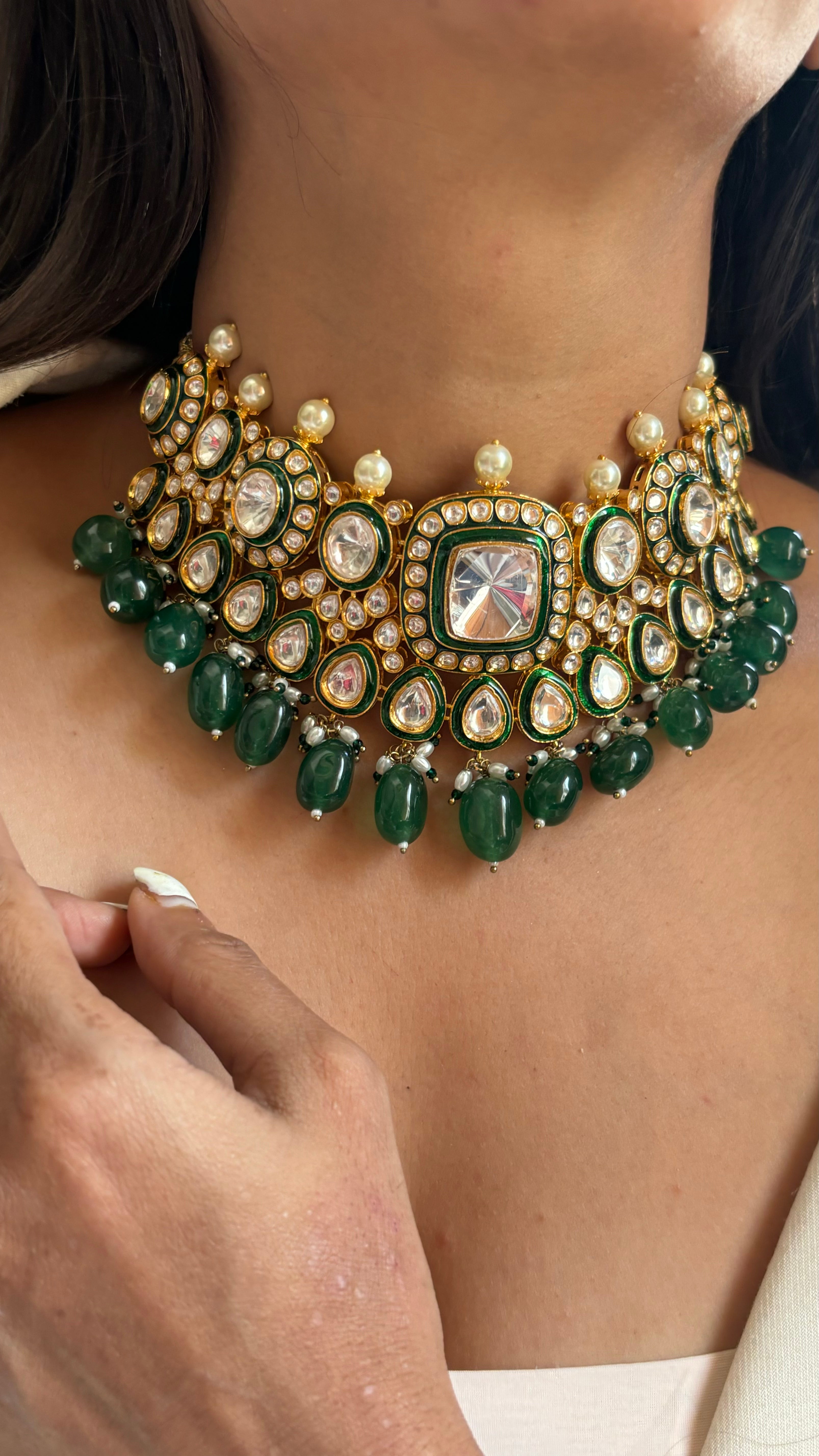 Emerald uncut polki meenakari choker