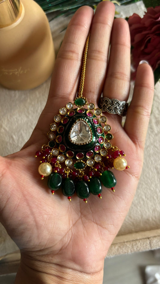 Emerald & ruby meenakari maangtika