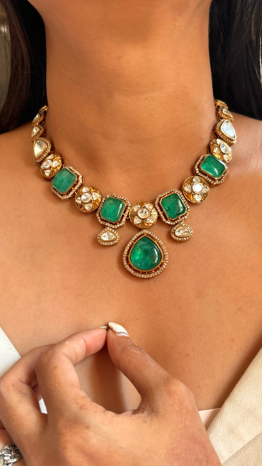 Emerald mint victorian gold collar necklace set