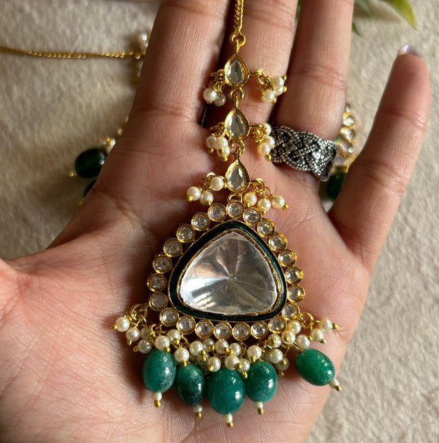 uncut meenakari Emerald maangtika