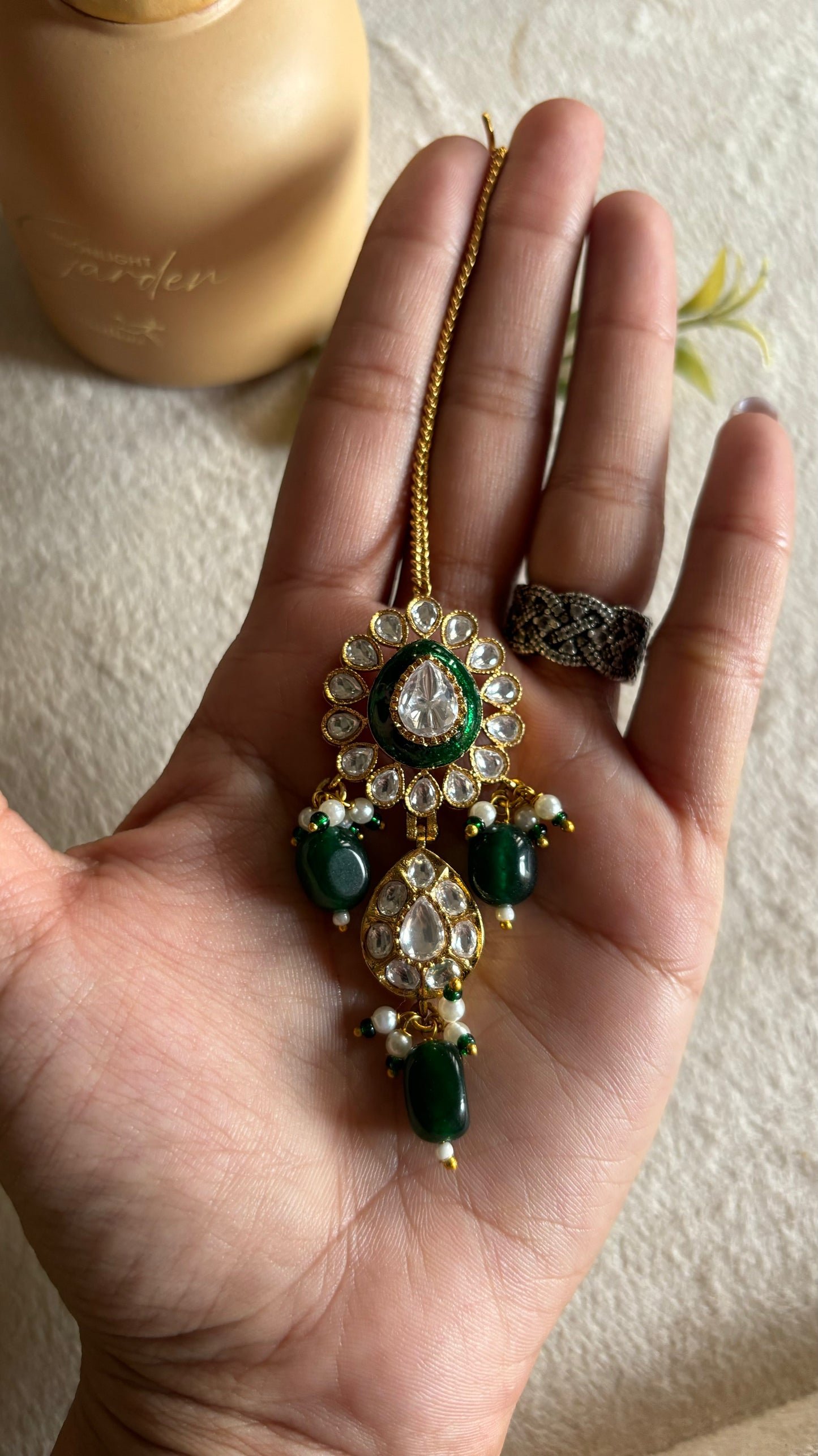 Emerald moissanite maangtika