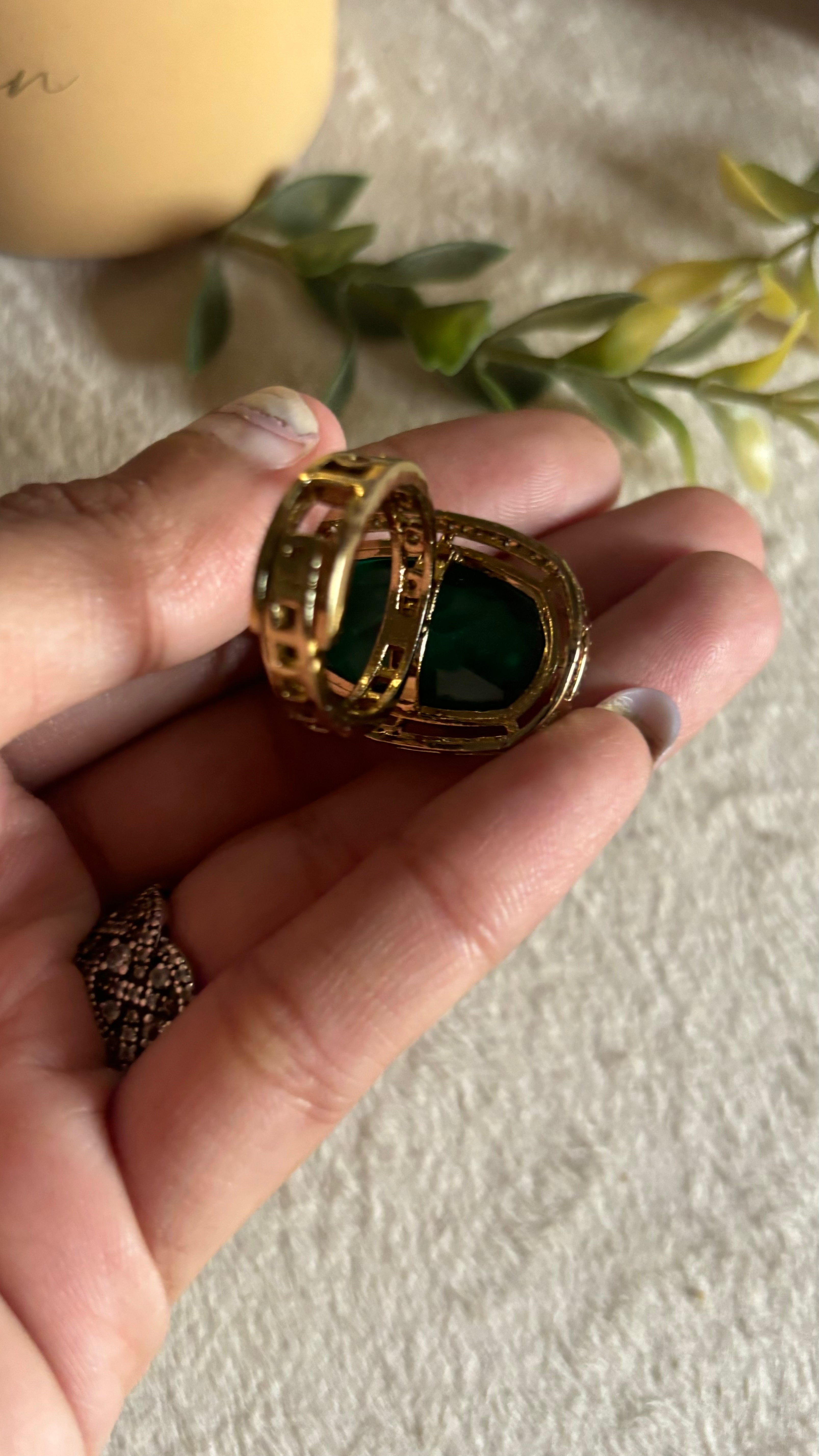 Emerald doublet ring