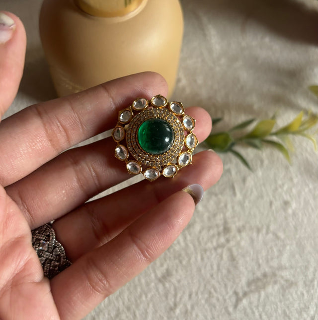 Emerald doublet round ring