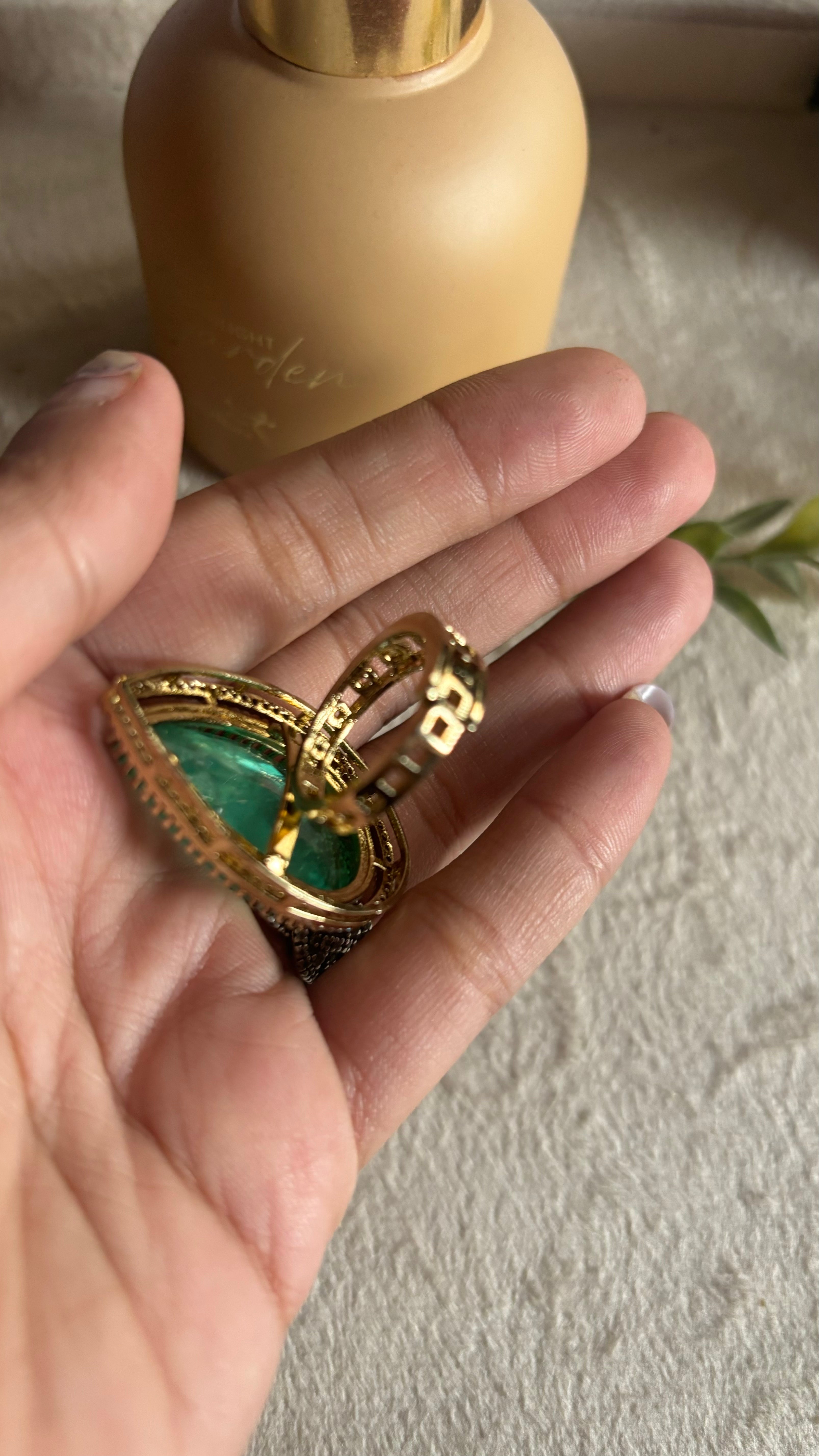 Mint tear drop shape victorian ring