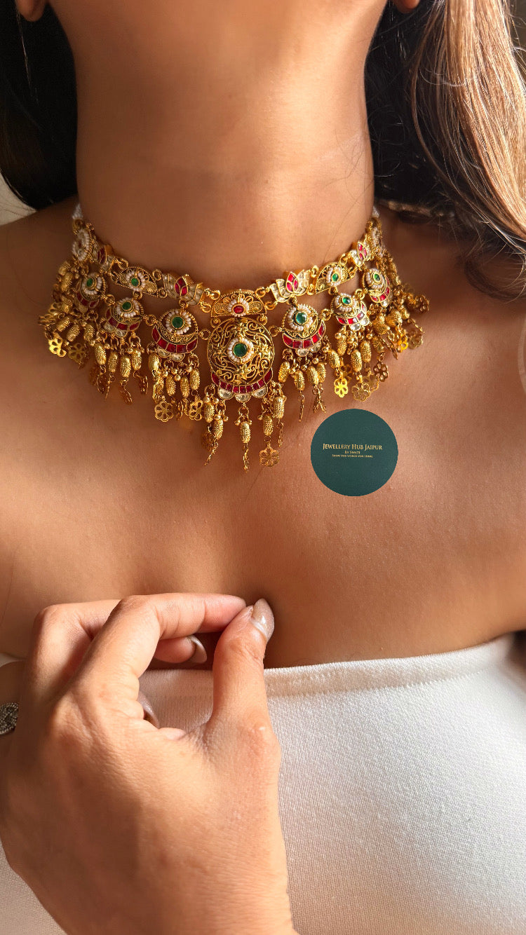 Emerald & rani pink katdana rajwada choker set