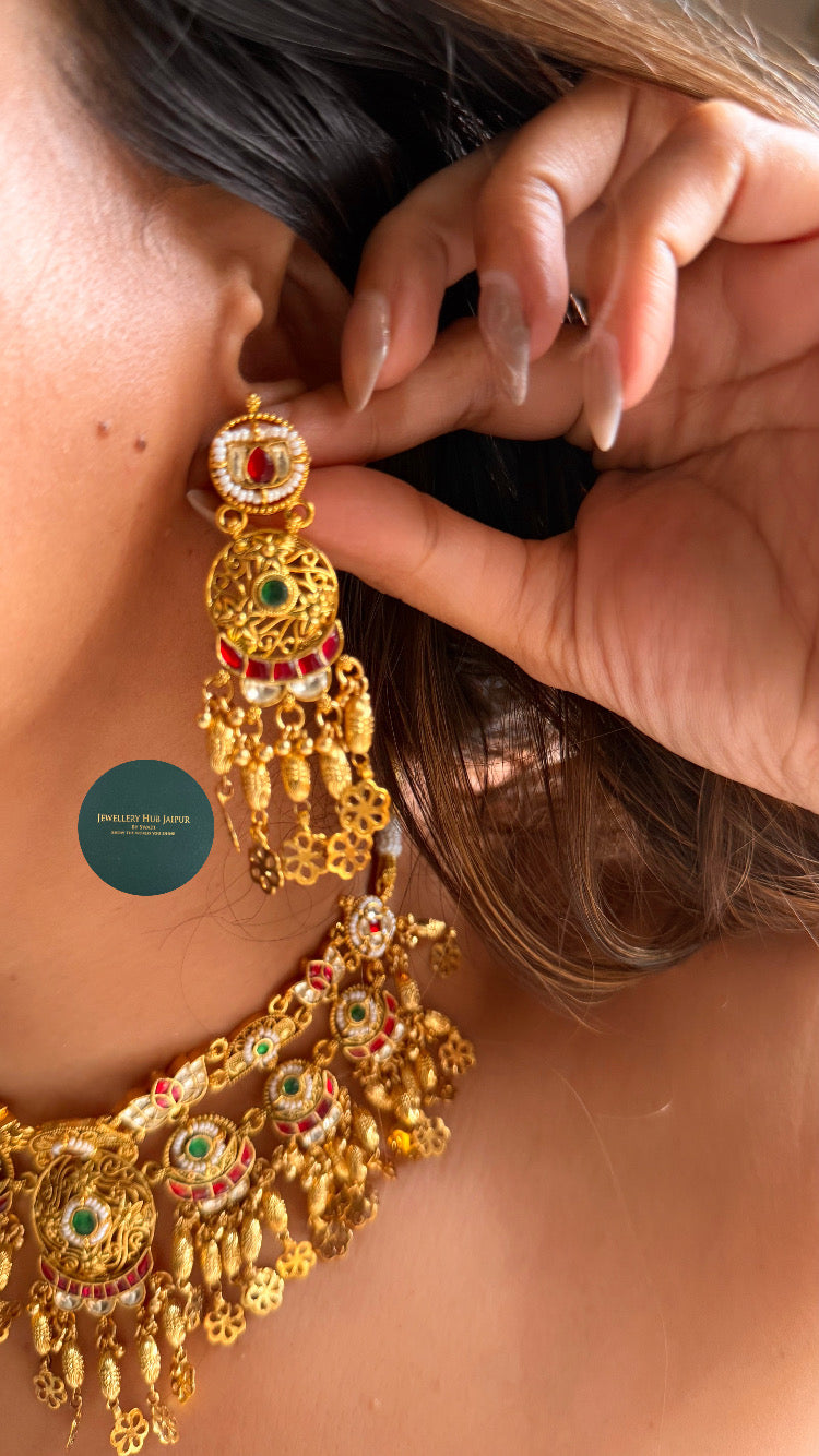 Emerald & rani pink katdana rajwada choker set