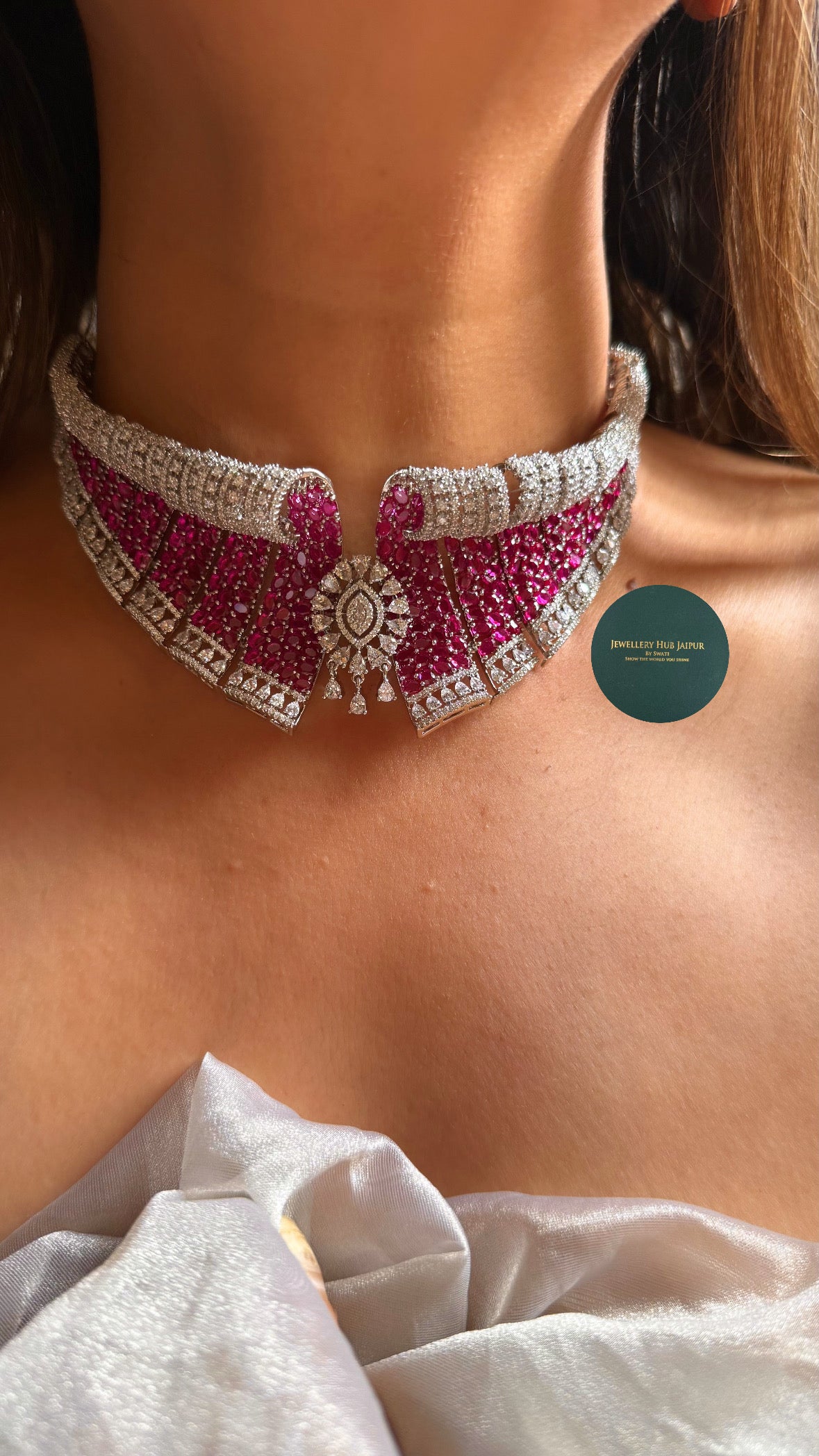 VERDANTIA Rani pink collar designed diamond cocktail choker set