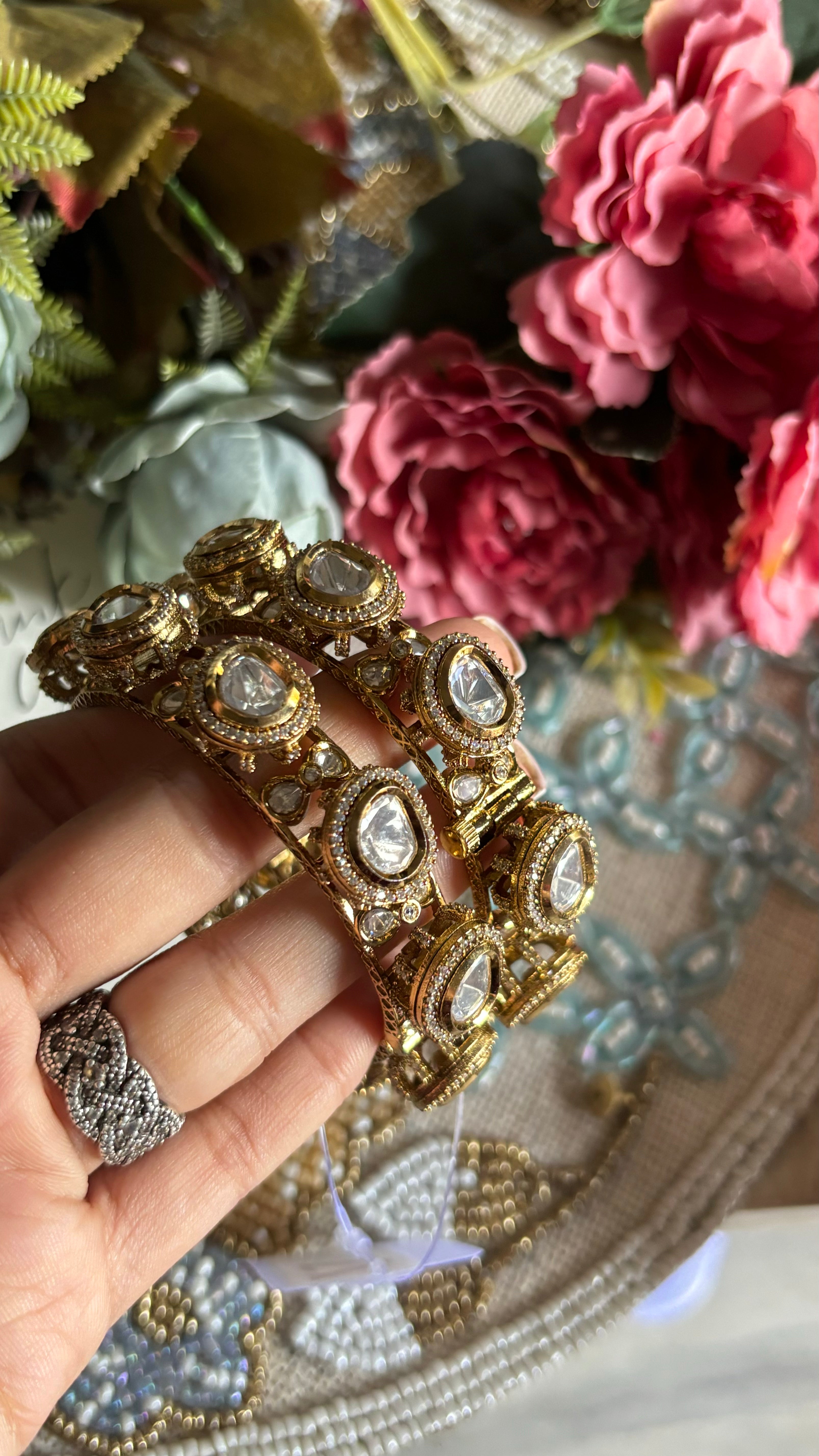 Moissanite Victorian Bangdi style bangles