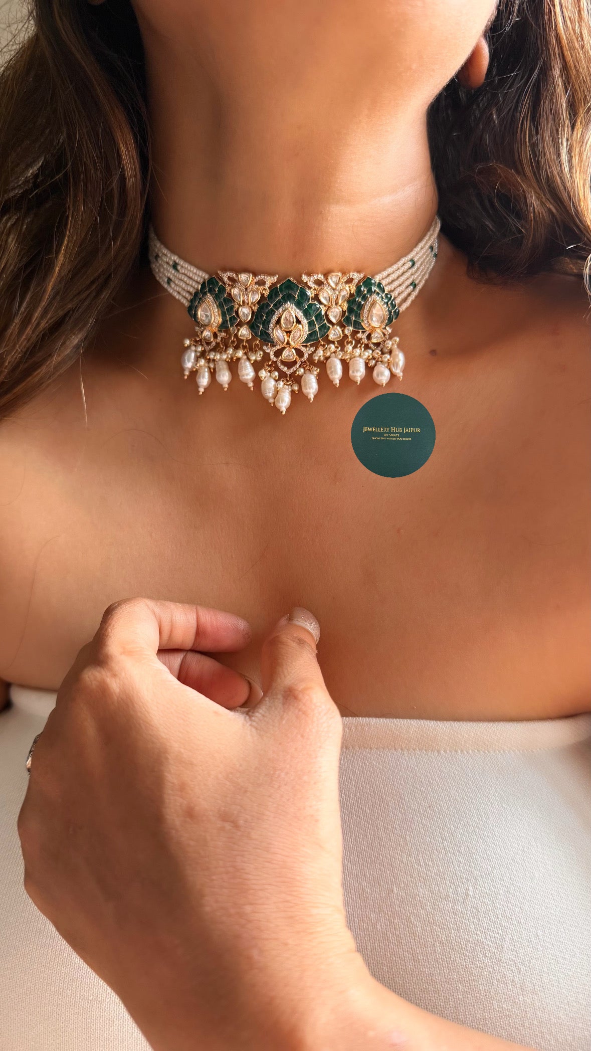 Emerald katadana lotus rajwada choker set