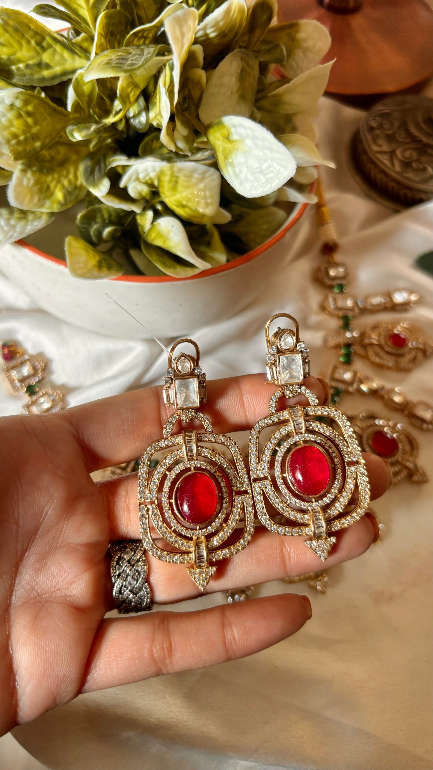 Ruby & emerald doublet necklace set