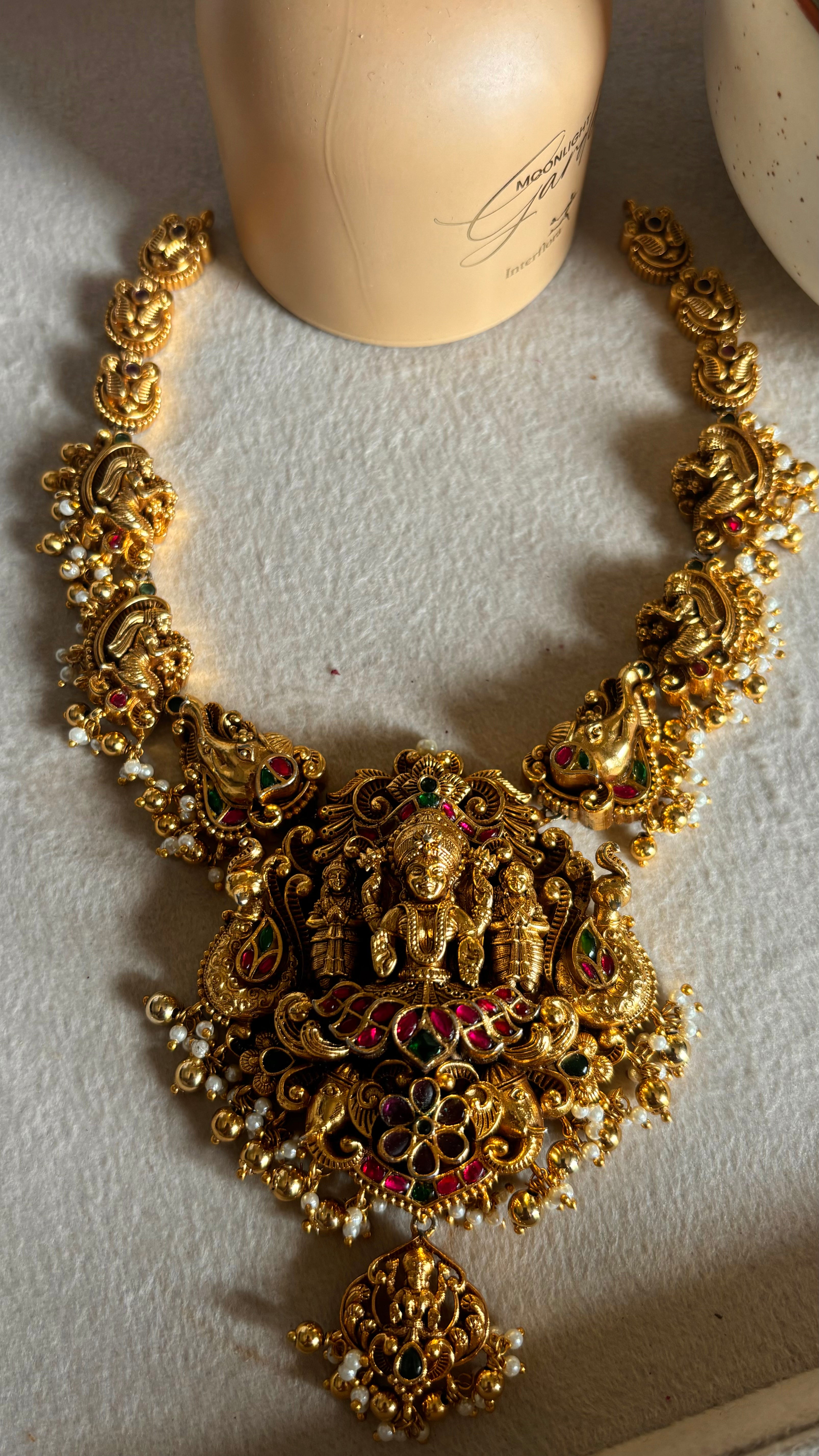 Temple jewellery set