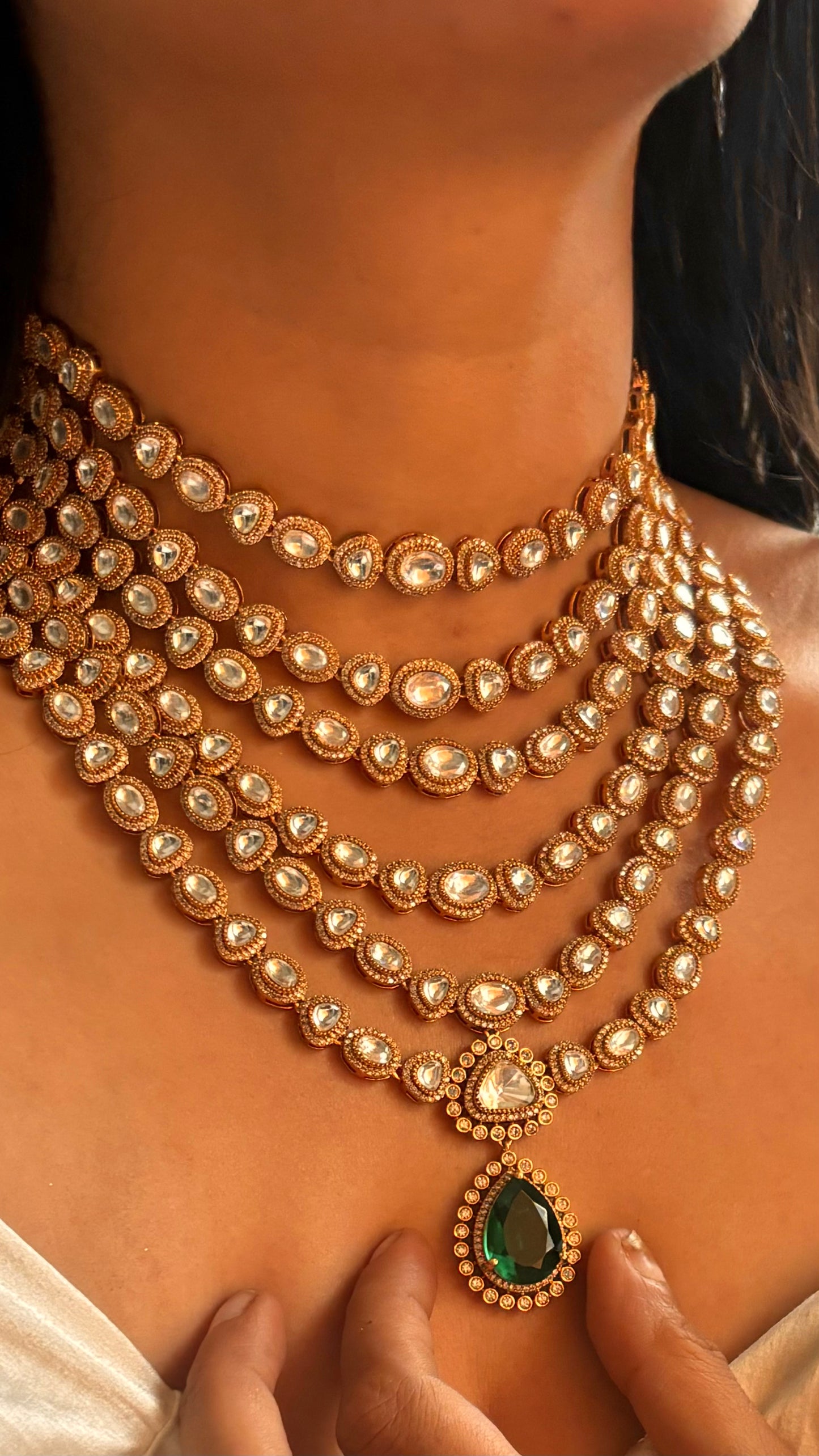 6 layered emerald necklace set