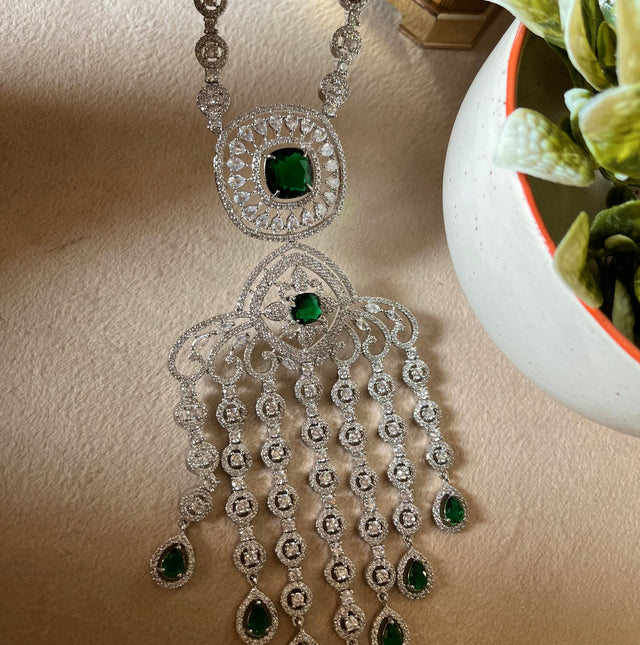 Emerald designer collar necklace set