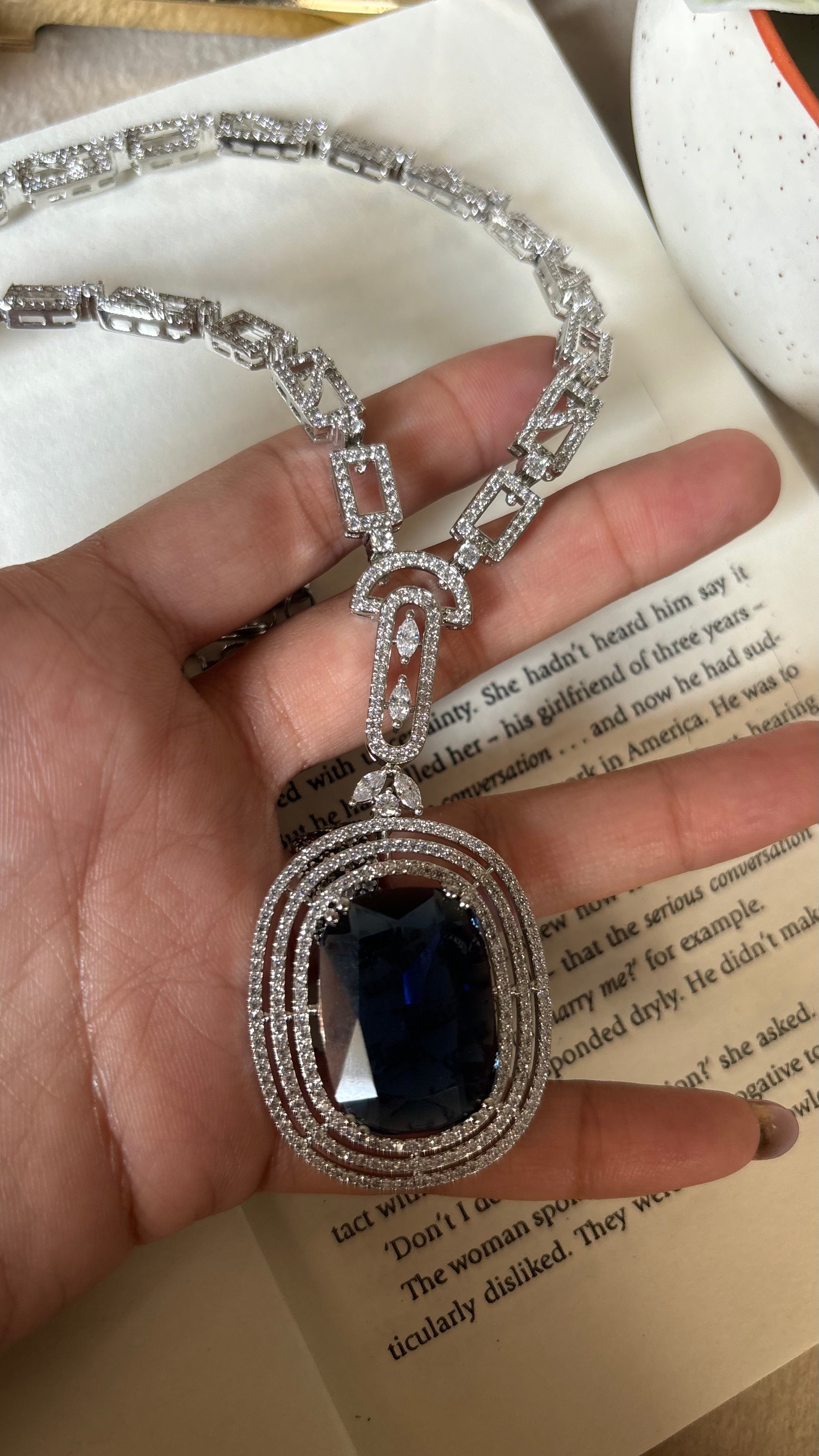 Tanzanite diamond necklace set