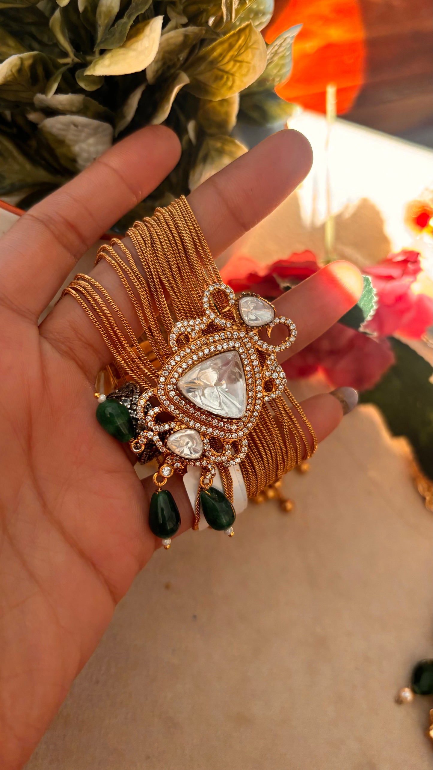 Emerald uncut polki jhalar bracelet