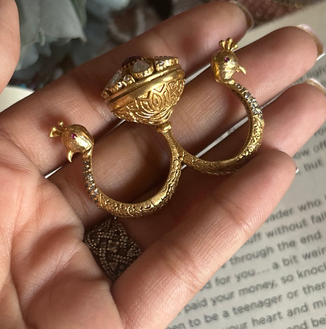 Peacock ring