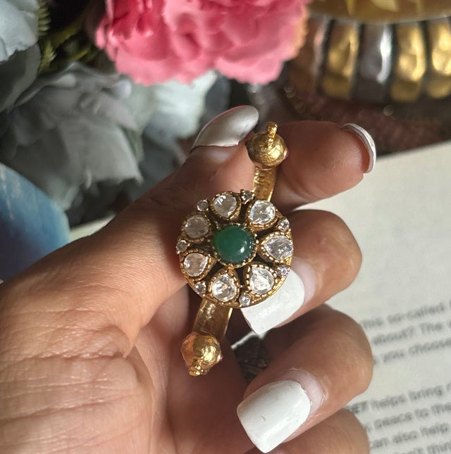 Emerald peacock two fingers ring